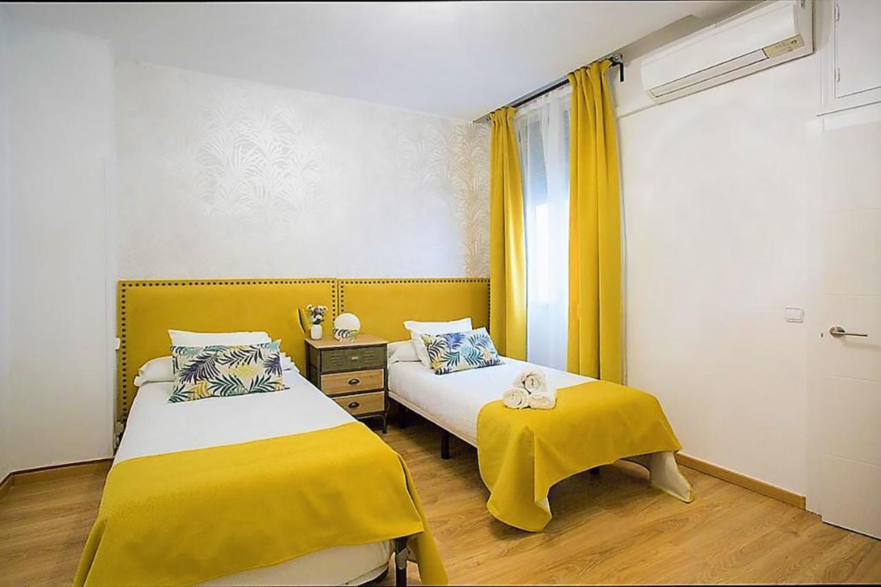 HOMEABOUT HOSTAL San Mateo Madrid Bagian luar foto